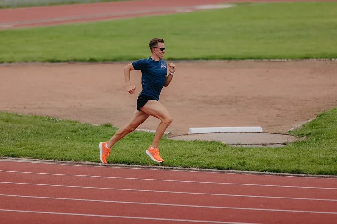 Jak biegać szybciej na 3 km i uniknąć najczęstszych błędów